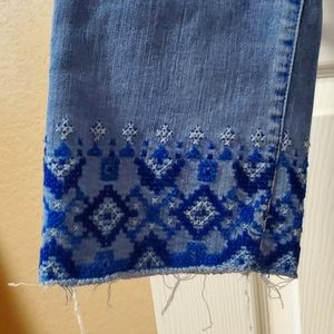 Ralph Lauren embroidered bottom capris